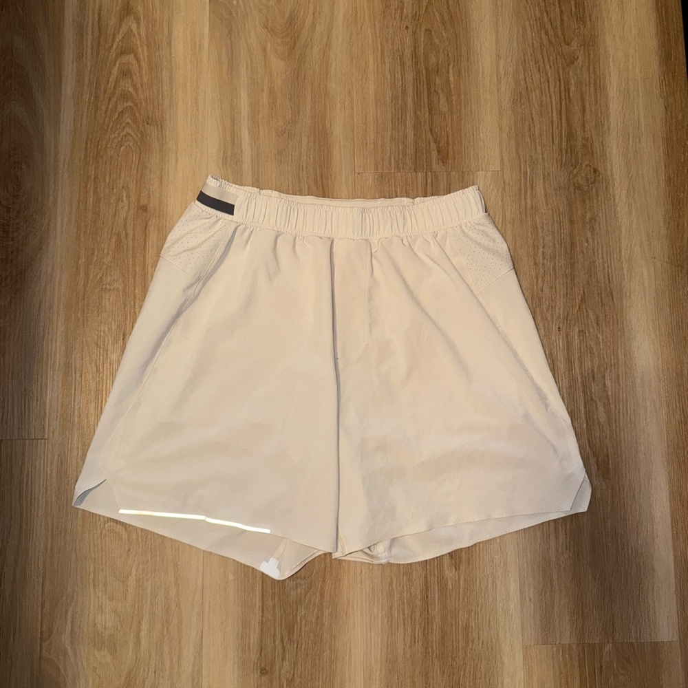 Lululemon 6" Lined Short